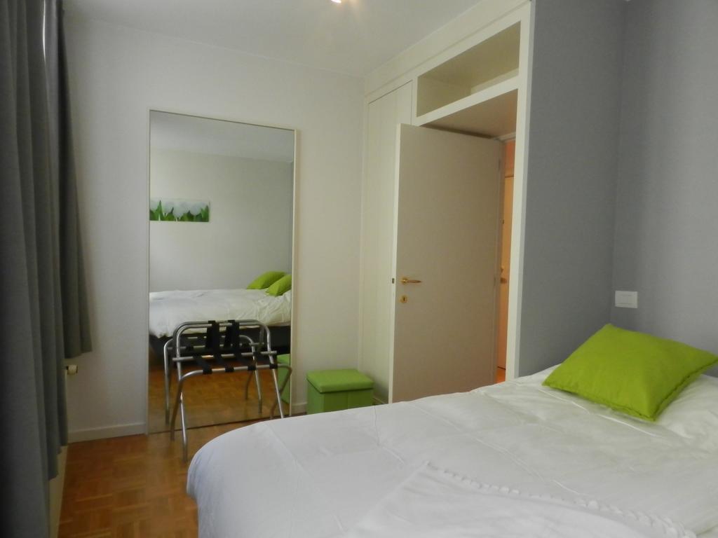 Apartment St-Anna Μπριζ Δωμάτιο φωτογραφία